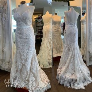 Rose gold spaghetti strap mermaid ivory lace overlay sparkle throughout corset